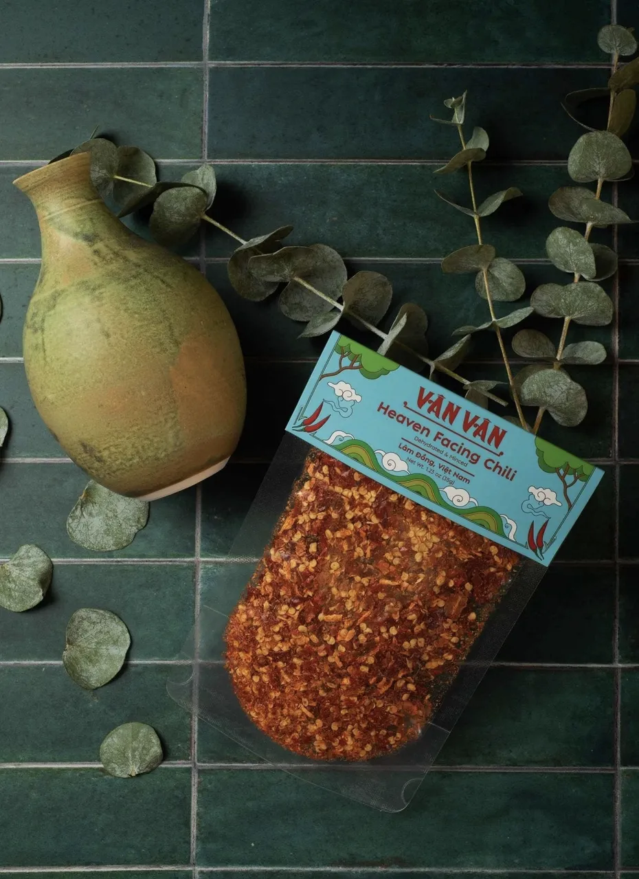 Heaven Facing Chilies Dried Herb - Single Origin Vietnamese