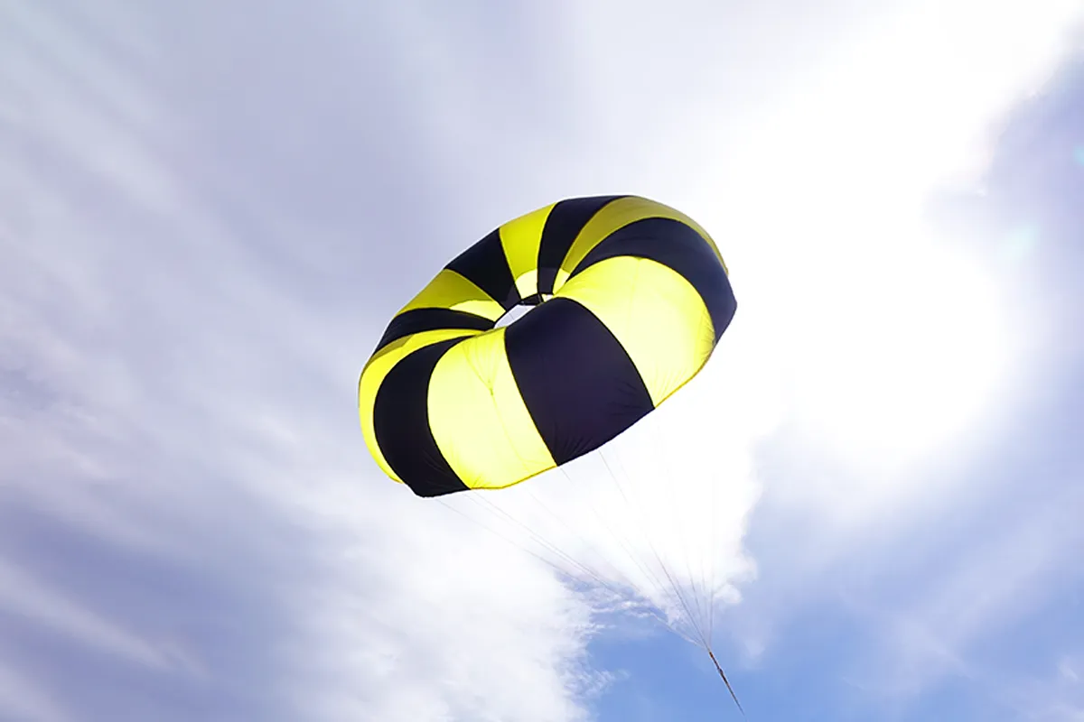 Iris Ultra 48" Compact Parachute - 12.5lb @ 20fps; 7lb @ 15fps